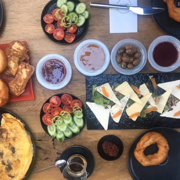 11/30/2019 tarihinde Ozlem E.ziyaretçi tarafından Cremma Breakfast, Cafe, Patisserie'de çekilen fotoğraf