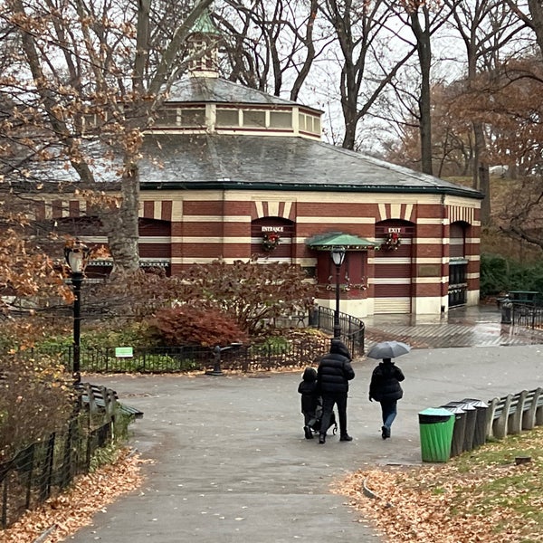12/15/2022 tarihinde Gordon P.ziyaretçi tarafından Central Park Carousel'de çekilen fotoğraf