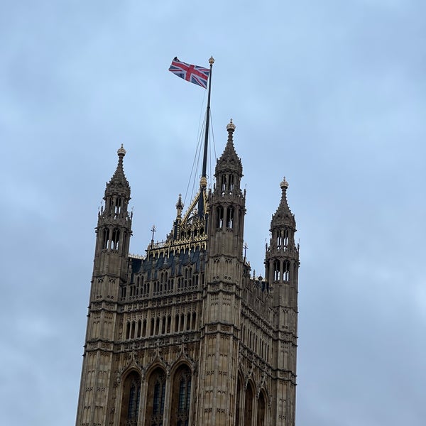 Photo taken at Houses of Parliament by Gordon P. on 12/30/2022