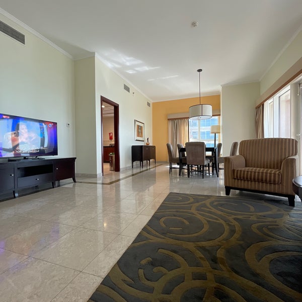 Photo taken at Dubai Marriott Harbour Hotel &amp; Suites by Gordon P. on 3/28/2021