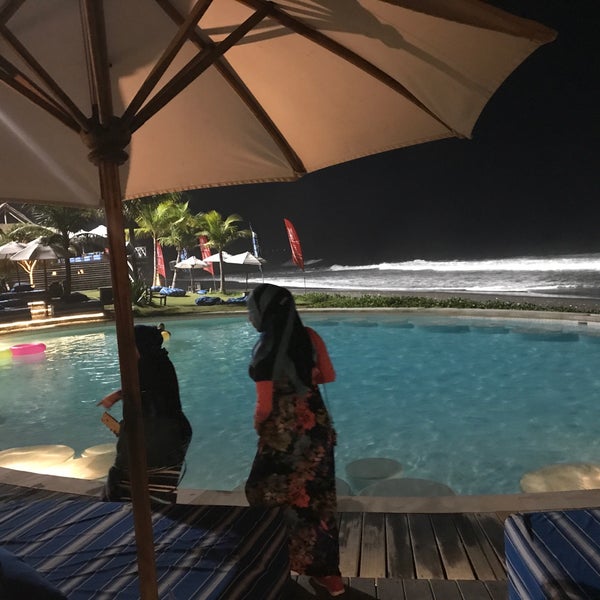 4/22/2017 tarihinde Ivo C.ziyaretçi tarafından Komune Resort and Beach Club'de çekilen fotoğraf