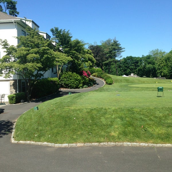 Elmwood Country Club 850 Dobbs Ferry Rd