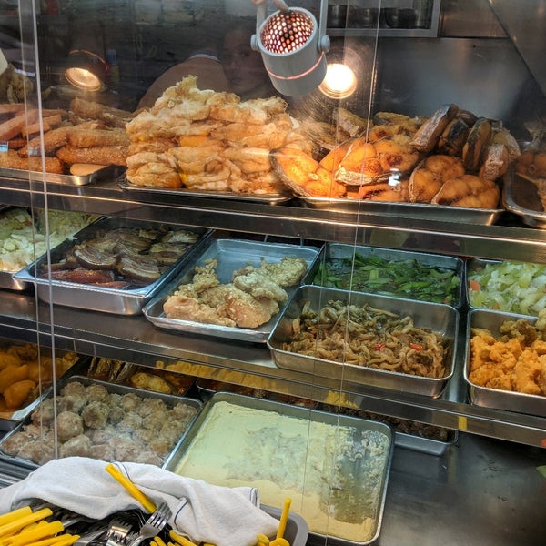 剪刀剪咖喱饭 Scissors Cut Curry Rice Toa Payoh 3 tips from 23 visitors