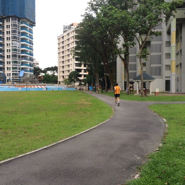 Беговая дорожка Jogging track