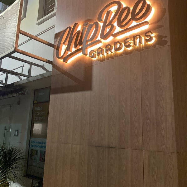 Chip Bee Gardens Neighborhood in Singapore