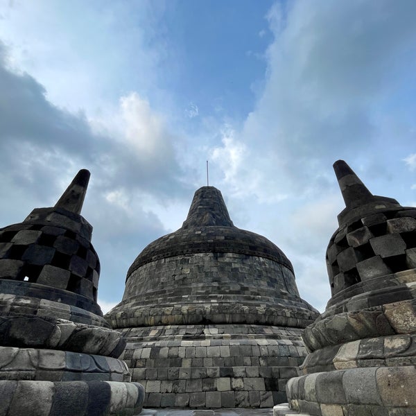 4/28/2024 tarihinde Cheen T.ziyaretçi tarafından Candi Borobudur (Borobudur Temple)'de çekilen fotoğraf