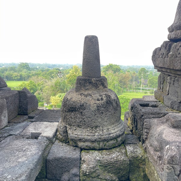 4/28/2024 tarihinde Cheen T.ziyaretçi tarafından Candi Borobudur (Borobudur Temple)'de çekilen fotoğraf