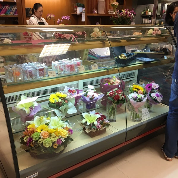 Florist Shi Ki Orchard Road 391 Orchard Road Takashimaya Department Store B1 Florist Shi Ki Orchard Road 391 Orchard Road Takashimaya Department Store B1