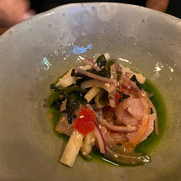 Yellowtail ceviche. Tried 4SQ user Sawit’s recommendation. Marinated in greenish calamansi & lemon dressing, & topped with crunchy bits (onions, turnips, seaweed), the cold dish was refreshing & light
