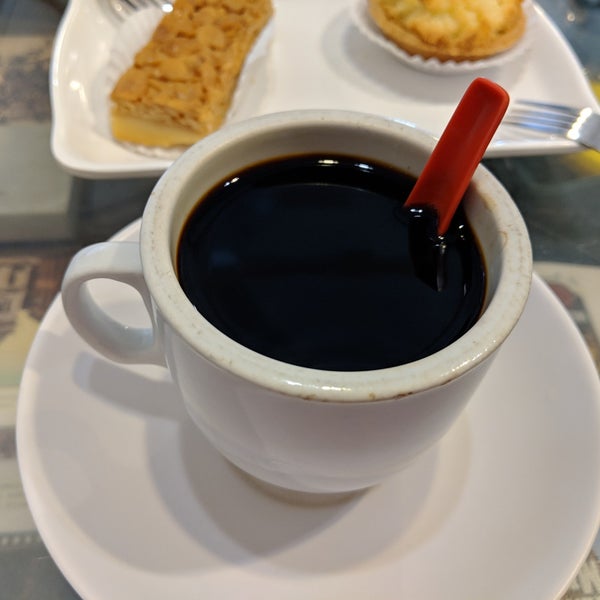 1/24/2019 tarihinde Cheen T.ziyaretçi tarafından Dong Po Colonial Cafe | 東坡茶室'de çekilen fotoğraf