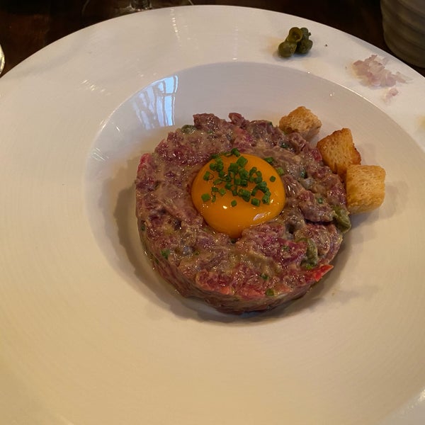 Hand-cut wagyu beef tartare. Substantial main course; probably can share. Chunky pieces of beef, with capers & croutons adding playfulness to each bite
