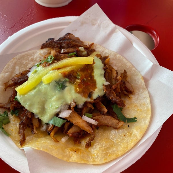 We sampled all 4 tacos fillings. Marinated pork on corn tortilla ($4.85) was the tastiest & most aromatic. Our next vote went to grilled steak/beef ($4.95) for the flavour & smokiness