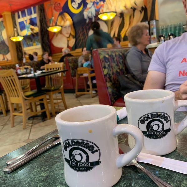 Goldberg's Bagel Co. & Deli 51 tips from 1383 visitors