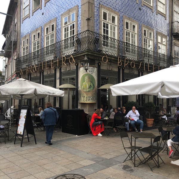10/12/2019 tarihinde Isidro P.ziyaretçi tarafından Café A Brasileira'de çekilen fotoğraf