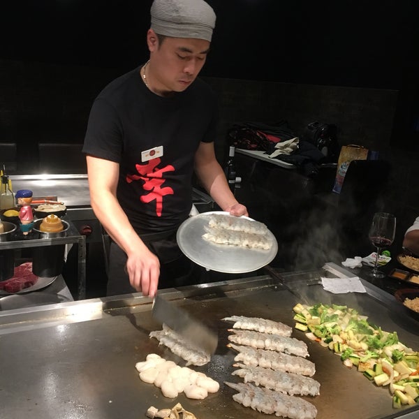 10/15/2016 tarihinde Deivid S.ziyaretçi tarafından Sachi Japanese Steak House And Sushi Bar'de çekilen fotoğraf