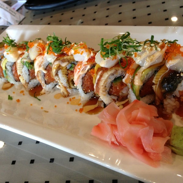 3/7/2013 tarihinde Melissa H.ziyaretçi tarafından Sushi 88 &amp; Ramen'de çekilen fotoğraf