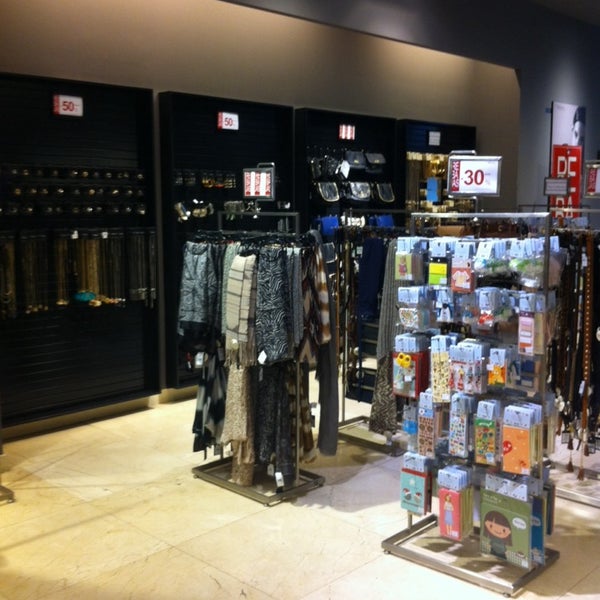 бершка йошкар ола. Wellens магазин одежды. ул щорса 24 белгород. сфера магазин одежды. сфера магазин одежды.