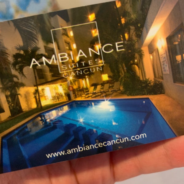 รูปภาพถ่ายที่ Ambiance Hotel &amp; Suites โดย Jennifer J. เมื่อ 11/16/2021