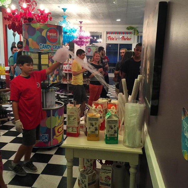 Photo taken at Sweet Pete&#39;s- Pure, Simple Sweets by Andy L. on 8/6/2015