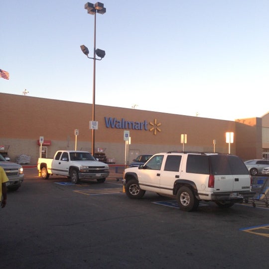 Walmart Supercenter 3 tips de 306 visitantes