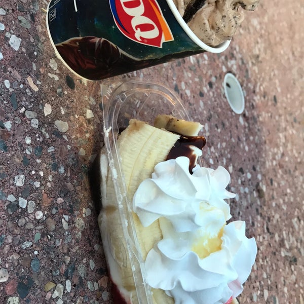 Dairy Queen Ice Cream Parlor in Virginia Beach