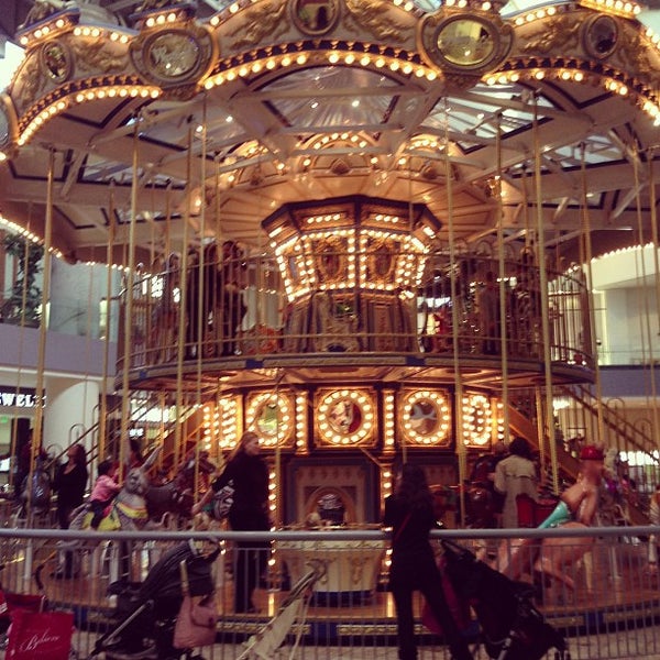 Photos at The Shops at Santa Anita 400 S Baldwin Ave