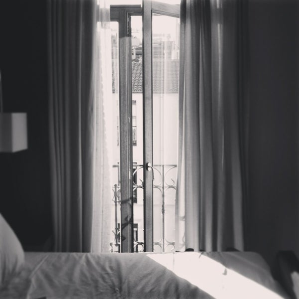 Photo taken at Hotel Único Madrid by Patrick Mccolgan on 2/24/2013