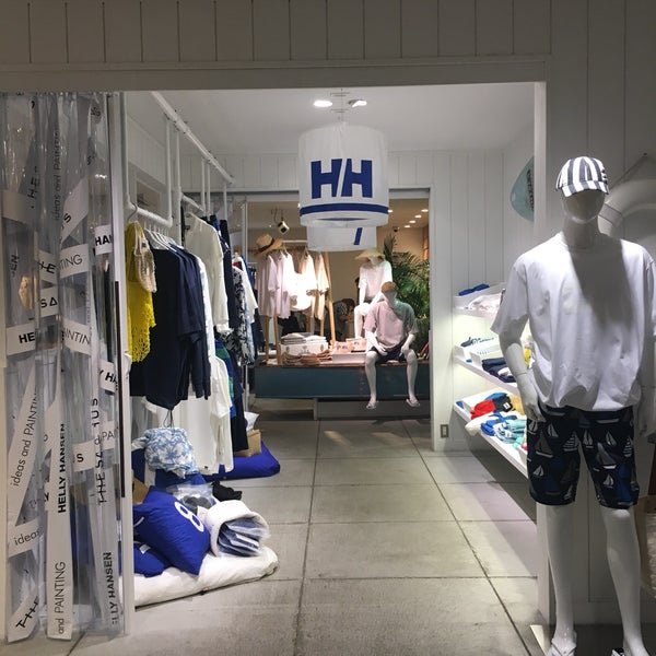 Photos At Helly Hansen 原宿店 北青山 0 Tips