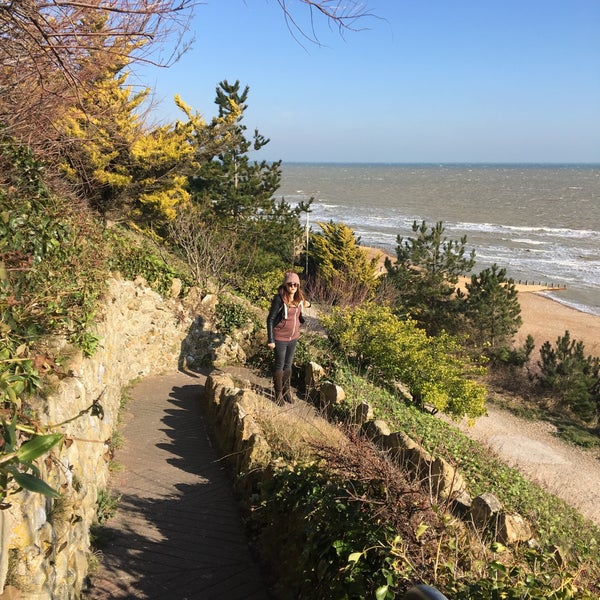 Helen Gardens Eastbourne Fasci Garden