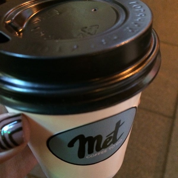 Foto tirada no(a) Met coffee por Masha S. em 11/14/2014