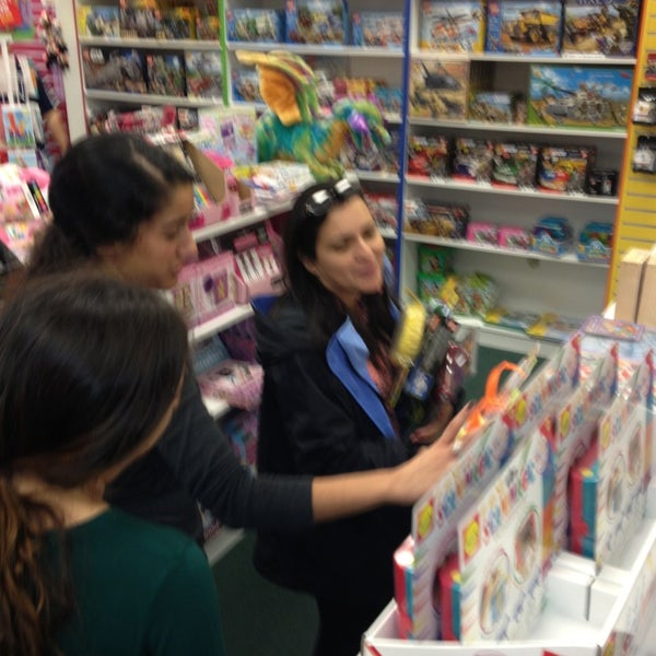 kazoo and company toy store