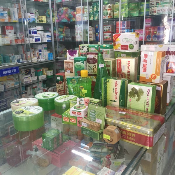 Лекарства из вьетнама. Аптека Нячанг. Вьетнамская аптека. Аптека во Вьетнаме. Вьетнамские медикаменты интернет магазин.