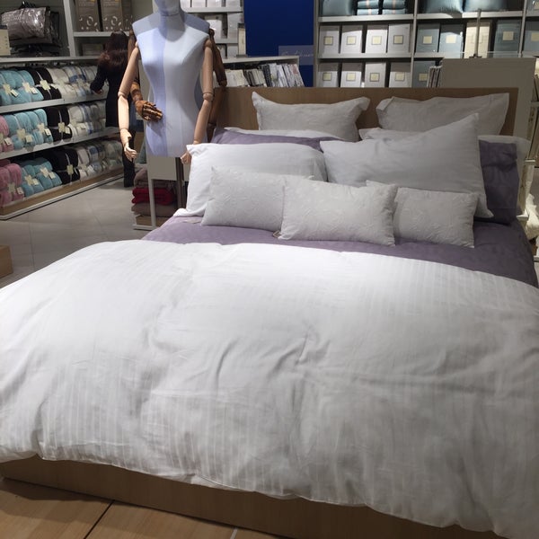 Photos At Dunnes Stores Supermarket