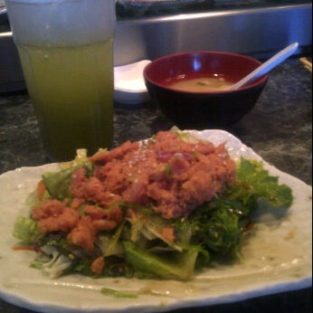 Снимок сделан в Yummy Grill &amp; Sushi пользователем crystina n. 12/6/2012
