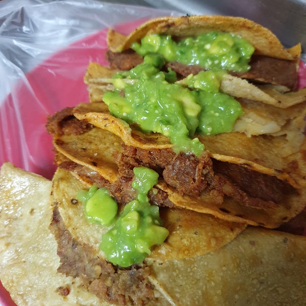 Fotos en Tacos de Canasta "Los Especiales" Downtown 224 tips