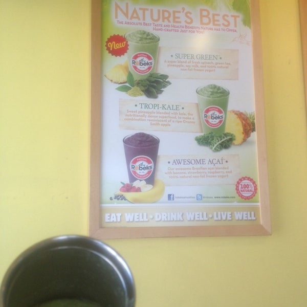 Photo taken at Robeks Fresh Juices &amp; Smoothies by Brian C. on 4/15/2014