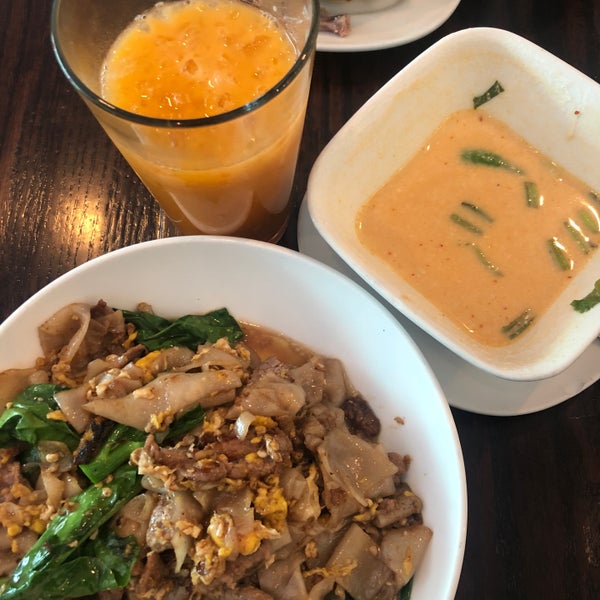 Foto scattata a Ayara Thai Cuisine da Brian C. il 2/17/2020