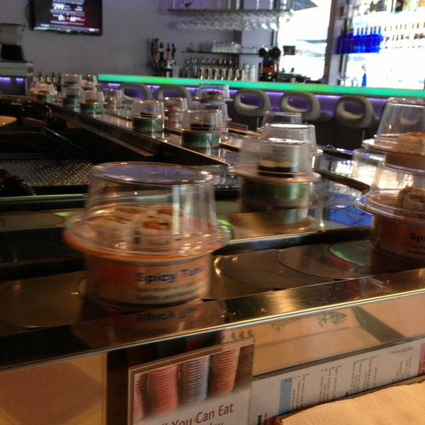 Foto diambil di Umi Sushi + Tapas oleh Constant R. pada 8/23/2013