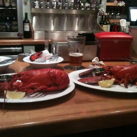Снимок сделан в Freddy&#39;s Lobster &amp; Clams пользователем Jennifer N. 2/14/2013