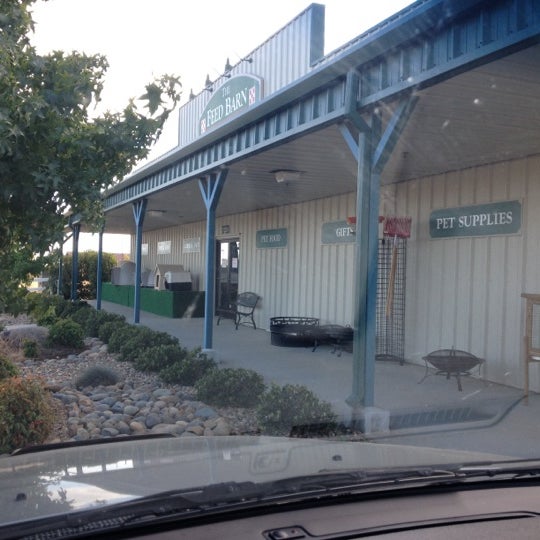 The Feed Barn Country Store Jackson, CA