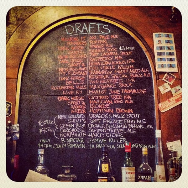 Grand Trunk Pub Downtown Detroit 133 tips from 5762 visitors
