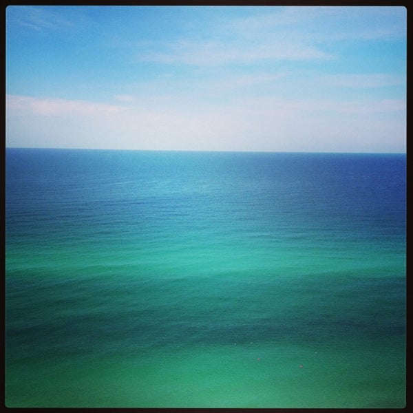 5/28/2013 tarihinde Lizzie O.ziyaretçi tarafından Splash Resort Panama City Beach'de çekilen fotoğraf