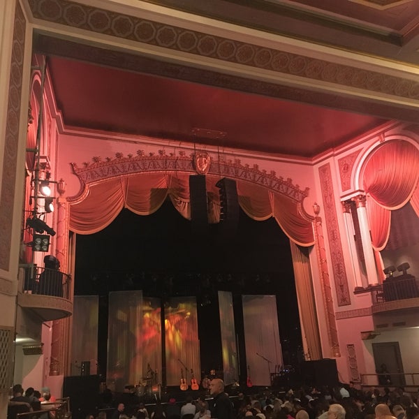 Photo taken at The Lincoln Theatre by Francisco R. on 6/21/2019