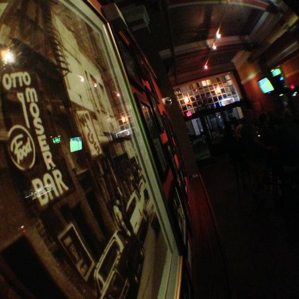 8/2/2013にMike W.がWonder Barで撮った写真