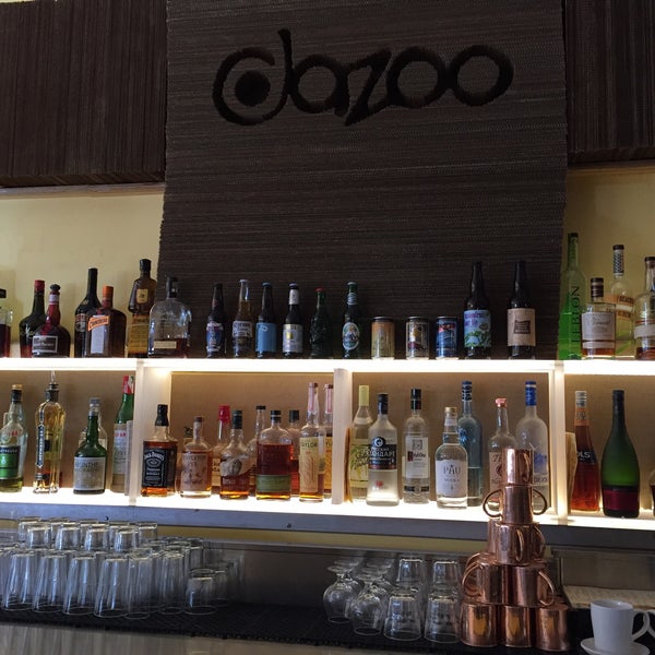 Das Foto wurde bei Dazoo Restaurant von Maui Hawaii am 1/2/2015 aufgenommen