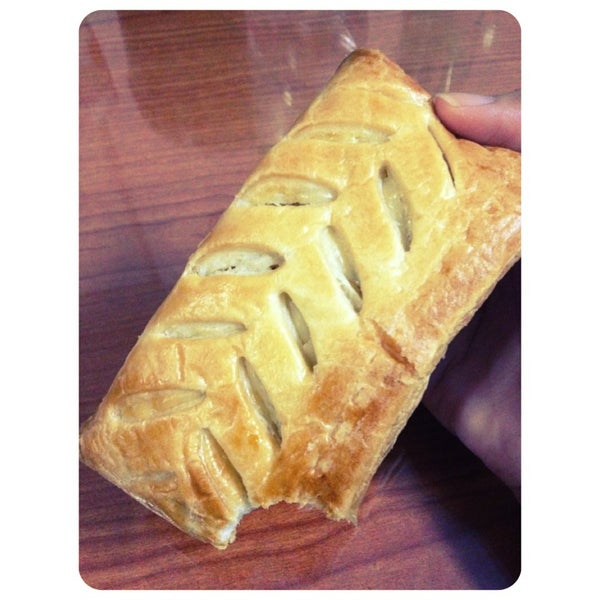 Ананасовый пирог слойки в 7 Eleven Таиланд