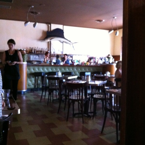 8/3/2013にCarla J.がModern Caféで撮った写真