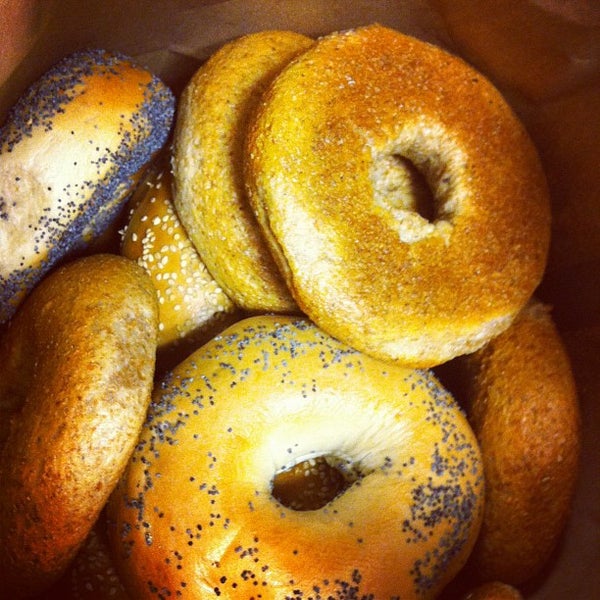 Slim's Bagels and Bialys 12 tips from 410 visitors