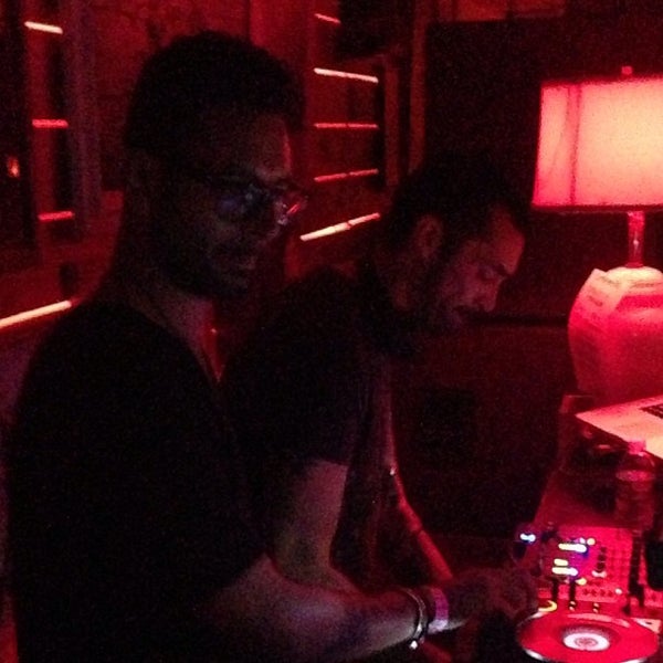 Photo taken at Treehouse Miami by Carlos Q. on 3/18/2013