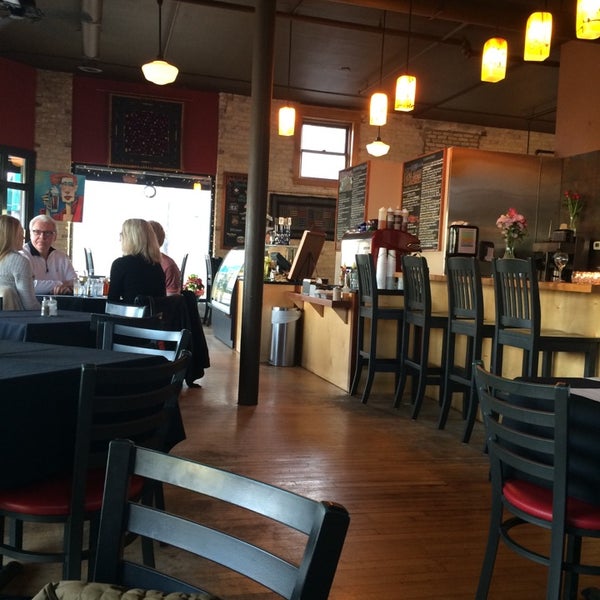 3/15/2014 tarihinde Jacqueline F.ziyaretçi tarafından Chilkoot Cafe and Cyclery'de çekilen fotoğraf